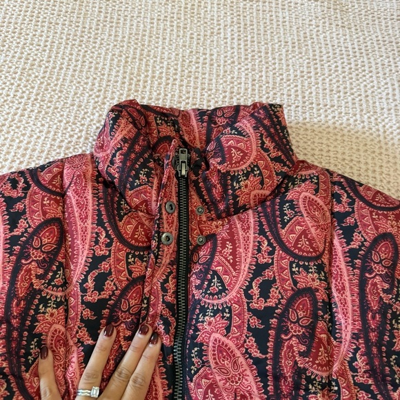 Free People Flora Puffer Vest – Pink Paisley – XS/S (oversized fit) - Picture 7 of 14